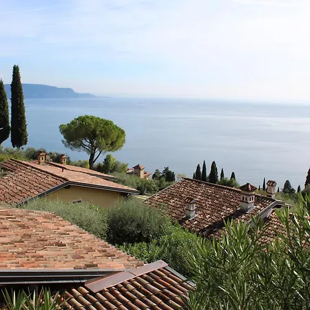 Villa Belvedere Gardone Riviera